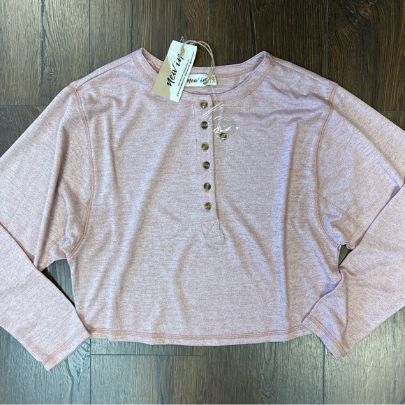 🆕 New in pink button Henley SZ SM - Picture 1 of 4